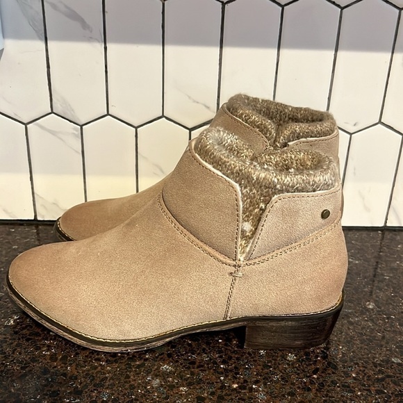 BRAVE Chelsee Girl women’s winter ankle boots- colour taupe- size 8 - Picture 3 of 8